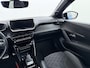 Peugeot e-208 GT Pack 50 kWh 136pk | Navigatie | Camera achter | Panorama dak | Alcantara bekleding | Cruise control adaptief | Lichtmetalen velgen  | Stoelverwarming | Apple Carplay en Android auto