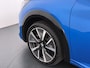 Peugeot e-208 GT Pack 50 kWh 136pk | Navigatie | Camera achter | Panorama dak | Alcantara bekleding | Cruise control adaptief | Lichtmetalen velgen  | Stoelverwarming | Apple Carplay en Android auto