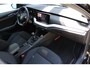 Skoda Octavia Combi 1.0 TSI Sport Business | Incl. 12 maanden Garantie | Cruise controle | Climate controle | Parkeersensoren achter | Keyless entry/start | Navigatie | Elektrische kofferbakklep | Apple CarPlay/Android Auto | Sfeerverlichting | Origineel NL Auto | NAP |