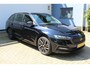 Skoda Octavia Combi 1.0 TSI Sport Business | Incl. 12 maanden Garantie | Cruise controle | Climate controle | Parkeersensoren achter | Keyless entry/start | Navigatie | Elektrische kofferbakklep | Apple CarPlay/Android Auto | Sfeerverlichting | Origineel NL Auto | NAP |