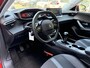 Peugeot 2008 1.2 PureTech Allure | Parkeercamera | Apple Carplay & Android Auto | Cruise Control | Climate Control |