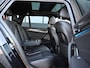 BMW 5-Serie Touring 530e M-Sport High Executive | Pano | Luchtvering | Harmon Kardon | Camera | Laser Led | Head-Up | Leder | Carplay | Stoelverwarming | 19'' | ACC | Keyless | Ambient+ | Digital Dash | Automaat | Trekhaak | Electric Seats