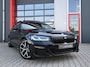 BMW 5-Serie Touring 530e M-Sport High Executive | Pano | Luchtvering | Harmon Kardon | Camera | Laser Led | Head-Up | Leder | Carplay | Stoelverwarming | 19'' | ACC | Keyless | Ambient+ | Digital Dash | Automaat | Trekhaak | Electric Seats