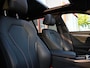 BMW 5-Serie Touring 530e M-Sport High Executive | Pano | Luchtvering | Harmon Kardon | Camera | Laser Led | Head-Up | Leder | Carplay | Stoelverwarming | 19'' | ACC | Keyless | Ambient+ | Digital Dash | Automaat | Trekhaak | Electric Seats