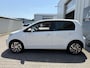 Volkswagen Up! 1.0 BMT cross up! / Airco / Bluetooth / Stoelver. /