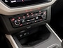 SEAT Arona 1.0 TSI Xcellence Intense (APPLE CARPLAY, GROOT NAVI, CAMERA, KEYLESS, SPORTSTOELEN, GETINT GLAS, LED KOPLAMPEN, ADAPTIVE CRUISE, NIEUWSTAAT)
