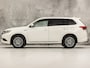Mitsubishi Outlander 2.4 PHEV Intense+ 225Pk Automaat (APPLE CARPLAY, CAMERA, LEDER/ALCANTARA, SPORTSTOELEN, GETINT GLAS, TREKHAAK, NIEUWE APK, NIEUWSTAAT)