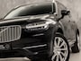 Volvo XC90 2.0 T8 Twin Engine AWD Inscription 7 Persoons 408Pk Automaat (PANORAMADAK, APPLE CARPLAY, MEMORY SEATS, HOUT INLEG, STOELKOELING/VERWARMING, HEAD-UP DISPLAY, GETINT GLAS, NIEUWE APK, NIEUWSTAAT)