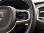 Volvo XC90 2.0 T8 Twin Engine AWD Inscription 7 Persoons 408Pk Automaat (PANORAMADAK, APPLE CARPLAY, MEMORY SEATS, HOUT INLEG, STOELKOELING/VERWARMING, HEAD-UP DISPLAY, GETINT GLAS, NIEUWE APK, NIEUWSTAAT)