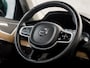 Volvo XC90 2.0 T8 Twin Engine AWD Inscription 7 Persoons 408Pk Automaat (PANORAMADAK, APPLE CARPLAY, MEMORY SEATS, HOUT INLEG, STOELKOELING/VERWARMING, HEAD-UP DISPLAY, GETINT GLAS, NIEUWE APK, NIEUWSTAAT)