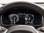 Volvo XC90 2.0 T8 Twin Engine AWD Inscription 7 Persoons 408Pk Automaat (PANORAMADAK, APPLE CARPLAY, MEMORY SEATS, HOUT INLEG, STOELKOELING/VERWARMING, HEAD-UP DISPLAY, GETINT GLAS, NIEUWE APK, NIEUWSTAAT)