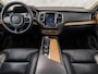 Volvo XC90 2.0 T8 Twin Engine AWD Inscription 7 Persoons 408Pk Automaat (PANORAMADAK, APPLE CARPLAY, MEMORY SEATS, HOUT INLEG, STOELKOELING/VERWARMING, HEAD-UP DISPLAY, GETINT GLAS, NIEUWE APK, NIEUWSTAAT)