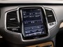 Volvo XC90 2.0 T8 Twin Engine AWD Inscription 7 Persoons 408Pk Automaat (PANORAMADAK, APPLE CARPLAY, MEMORY SEATS, HOUT INLEG, STOELKOELING/VERWARMING, HEAD-UP DISPLAY, GETINT GLAS, NIEUWE APK, NIEUWSTAAT)