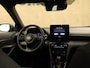 Toyota Yaris Cross 1.5 Hybrid 130 Dynamic - ACHTERUITRIJCAMERA - AUTOMATISCHE AIRCO - APPLE CARPLAY/ANDROID AUTO - DODEHOEKDETECTIE - ADAPTIEVE CRUISE CONTROL - STOEL/STUUR/VOORRUIT VERWARMING -  - VERKEERSBORDDETECTIE - LED KOPLAMPEN - GROOTLICHTASSISTENT - DRAADLOZE TELEFOONLADER - VOLLEDIG DIGITAAL INSTRUMENTENPANEEL - AANHANGER ASSISTENT - LICHTMETALEN VELGEN 17" - EXTRA GETINT GLAS - GELUIDSISOLEREND GLAS - VERMOEIDHEIDSHERKENNING
