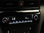 Toyota Yaris Cross 1.5 Hybrid 130 Dynamic - ACHTERUITRIJCAMERA - AUTOMATISCHE AIRCO - APPLE CARPLAY/ANDROID AUTO - DODEHOEKDETECTIE - ADAPTIEVE CRUISE CONTROL - STOEL/STUUR/VOORRUIT VERWARMING - - VERKEERSBORDDETECTIE - LED KOPLAMPEN - GROOTLICHTASSISTENT - DRAADLOZE TELEFOONLADER - VOLLEDIG DIGITAAL INSTRUMENTENPANEEL - AANHANGER ASSISTENT - LICHTMETALEN VELGEN 17" - EXTRA GETINT GLAS - GELUIDSISOLEREND GLAS - DAKRAILS - VERMOEIDHEIDSHERKENNING