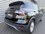 Volkswagen T-Cross 1.0 110pk TSI Style | Parkeersensoren voor en achter | Apple Carplay | Cruise control | Lichtmetalen velgen | Airco |