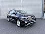 Volkswagen T-Cross 1.0 110pk TSI Style | Parkeersensoren voor en achter | Apple Carplay | Cruise control | Lichtmetalen velgen | Airco |