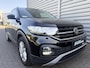 Volkswagen T-Cross 1.0 110pk TSI Style | Parkeersensoren voor en achter | Apple Carplay | Cruise control | Lichtmetalen velgen | Airco |