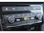 Volkswagen T-Cross 1.0 TSI Life Business | Climate control | Navigatie | PDC voor en achter | Assist pakket
