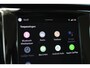 Volvo V60 B4 Plus Bright | Trekhaak | All-Season Banden | Harman/Kardon Premium Geluidssysteem | Adaptieve Cruise Control | Pilot Assist | Elektrische Achterklep | Keyless Entry | Stuurverwarming | Stoelverwarming Voor- en Achter | Lichtmetalen Velgen