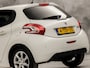 Peugeot 208 1.2 VTi Sport (SCHERM, CRUISE, PARKEERSENSOREN, SPORTSTOELEN, GETINT GLAS, NIEUWE APK, NIEUWSTAAT)