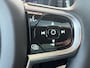 Volvo XC60 2.0 T6 Plug-in hybrid AWD Ultra Dark Luchtvering Bowers en Wilkins Audio Nappa Leder Massagestoelen Stoelventilatie 21 Inch Velgen 360 Camera Elektrische comfortstoelen Apple Carplay Android Auto Stuurverwarming Vol Opties Nieuwe Auto ! Incl. BTW