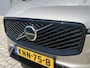 Volvo XC60 2.0 T6 Plug-in hybrid AWD Ultra Dark Luchtvering Bowers en Wilkins Audio Nappa Leder Massagestoelen Stoelventilatie 21 Inch Velgen 360 Camera Elektrische comfortstoelen Apple Carplay Android Auto Stuurverwarming Vol Opties Nieuwe Auto ! Incl. BTW