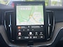 Volvo XC60 2.0 T6 Plug-in hybrid AWD Ultra Dark Luchtvering Bowers en Wilkins Audio Nappa Leder Massagestoelen Stoelventilatie 21 Inch Velgen 360 Camera Elektrische comfortstoelen Apple Carplay Android Auto Stuurverwarming Vol Opties Nieuwe Auto ! Incl. BTW
