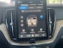 Volvo XC60 2.0 T6 Plug-in hybrid AWD Ultra Dark Luchtvering Bowers en Wilkins Audio Nappa Leder Massagestoelen Stoelventilatie 21 Inch Velgen 360 Camera Elektrische comfortstoelen Apple Carplay Android Auto Stuurverwarming Vol Opties Nieuwe Auto ! Incl. BTW