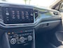 Volkswagen T-Roc 1.0 TSI Sport | Apple Carplay | Leer | Stoelverwarming | Achterruitrijcamera | Adaptieve Cruise