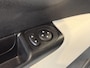 Fiat 500 1.0 Hybrid Dolcevita Panoramadak | Lederen interieur | Cruise Control | Parkeersensoren achter | Climate Control | Lichtmetalen velgen | Apple Carplay \ Android Auto |