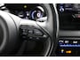 Toyota Yaris 1.5 Hybrid Executive | Navigatie |  Stoel en stuurverwarming | Panoramadak | Leder-stof bekleding |