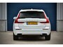 Volvo XC60 2.0 T8 Twin Engine AWD Inscription / NL auto / 1e Eig. / Luchtvering / Pano