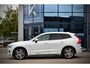 Volvo XC60 2.0 T8 Twin Engine AWD Inscription / NL auto / 1e Eig. / Luchtvering / Pano