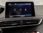 Peugeot 3008 1.2 PureTech Sport (APPLE CARPLAY, 1e EIGENAAR, LEDER, 360 CAMERA, TREKHAAK, SPORTSTOELEN, KEYLESS, GETINT GLAS, NIEUWE APK, NIEUWSTAAT)