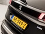 Peugeot 3008 1.2 PureTech Sport (APPLE CARPLAY, 1e EIGENAAR, LEDER, 360 CAMERA, TREKHAAK, SPORTSTOELEN, KEYLESS, GETINT GLAS, NIEUWE APK, NIEUWSTAAT)