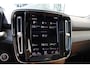 Volvo XC40 T5 Recharge Inscription | Panoramadak | Verwarmbare voorstoelen en stuurwiel | Premium audio by Harman Kardon | Apple carplay/Anrdoid auto | Rondom zichtcamera |