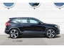 Volvo XC40 T5 Recharge Inscription | Panoramadak | Verwarmbare voorstoelen en stuurwiel | Premium audio by Harman Kardon | Apple carplay/Anrdoid auto | Rondom zichtcamera |