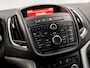 Opel Zafira Tourer 1.4 Sport 7 Persoons (AIRCO, GETINT GLAS, TREKHAAK, SPORTSTOELEN, LM VELGEN, PARKEERSENSOREN, CRUISE, NIEUWE APK, NIEUWSTAAT)