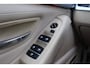 BMW 5-Serie 520i Executive - NL- Auto!! Mem. seats I Climate I Park sens V+A