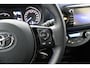 Toyota Yaris 1.5 Hybrid BI-Tone | Stoelverwarming | Cruise Control | Led Verlichting | All season banden |