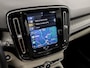 Volvo XC40 1.5 T5 Twin Engine Inscription 252Pk Automaat (PANORAMADAK, APPLE CARPLAY, MEMORY SEATS, STOELVERWARMING, CAMERA, SPORTSTOELEN, KEYLESS, ELEK ACHTERKLEP, NIEUWSTAAT)