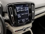 Volvo XC40 1.5 T5 Twin Engine Inscription 252Pk Automaat (PANORAMADAK, APPLE CARPLAY, MEMORY SEATS, STOELVERWARMING, CAMERA, SPORTSTOELEN, KEYLESS, ELEK ACHTERKLEP, NIEUWSTAAT)