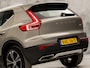 Volvo XC40 1.5 T5 Twin Engine Inscription 252Pk Automaat (PANORAMADAK, APPLE CARPLAY, MEMORY SEATS, STOELVERWARMING, CAMERA, SPORTSTOELEN, KEYLESS, ELEK ACHTERKLEP, NIEUWSTAAT)