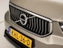 Volvo XC40 1.5 T5 Twin Engine Inscription 252Pk Automaat (PANORAMADAK, APPLE CARPLAY, MEMORY SEATS, STOELVERWARMING, CAMERA, SPORTSTOELEN, KEYLESS, ELEK ACHTERKLEP, NIEUWSTAAT)