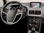 Opel Meriva 1.4 Turbo Sport (PANORAMADAK, 1e EIGENAAR, NAVIGATIE, CLIMATE, SPORTSTOELEN, PARKEERSENSOREN, GETINT GLAS, CRUISE, NIEUWSTAAT)