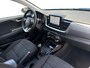 Kia Stonic 1.0 T-GDi MHEV DynamicPlusLine | Cruise Control | Climate Control | Navigatie | Camera | LM Velgen | Parkeersensoren |