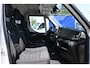 IVECO Daily 35S18 3.0 180 pk Hi-Matic Bakwagen ACC, Geveerde stoel, Apple Carplay/Android Auto