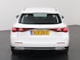 Mercedes-Benz E-klasse Estate 300 e Luxury Line | Achteruitrijcamera | Winter Pakket | 19" lichtmetalen velgen | Apple Carplay |