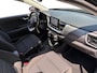 Kia Stonic 1.0 T-GDi MHEV DynamicPlusLine | Cruise Control | Climate Control | Navigatie | Camera | LM Velgen | Parkeersensoren |